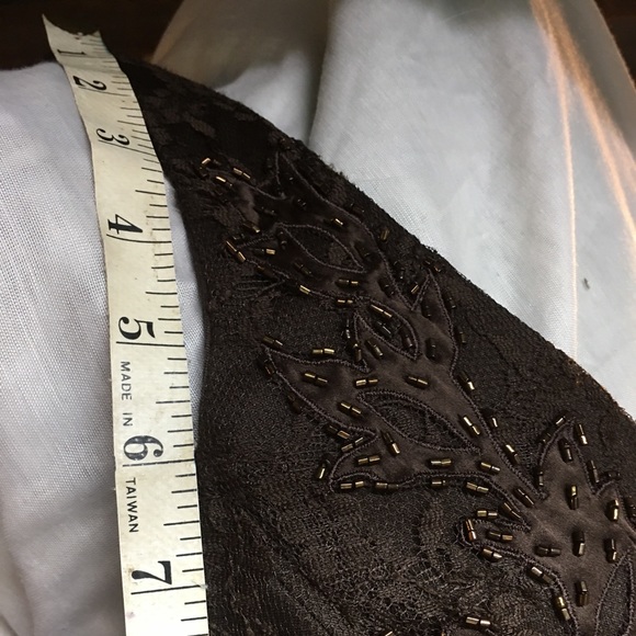 Karen Miller New York-Beaded Mother’s gown size 12 - Picture 6 of 14